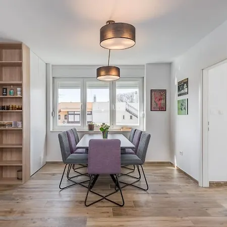 Bells & Whistles Apartment Split